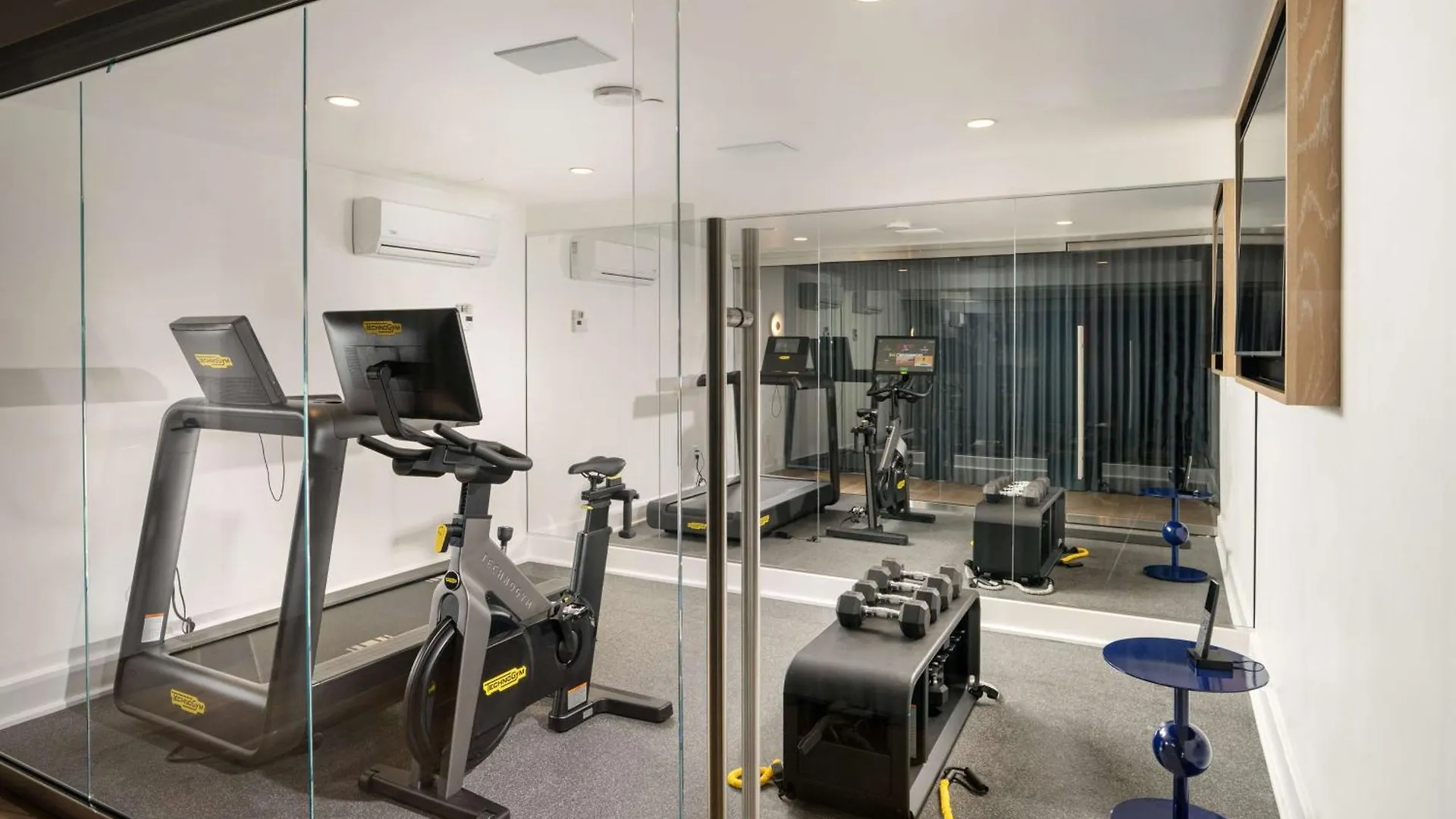Virgin Hotels Las Vegas, Curio Collection By Hilton