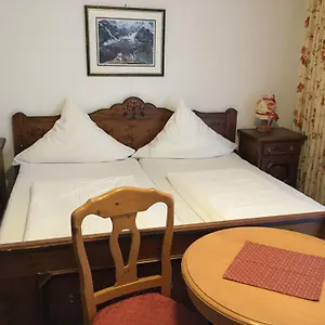 https://starzel-stuben.com-bavaria.com