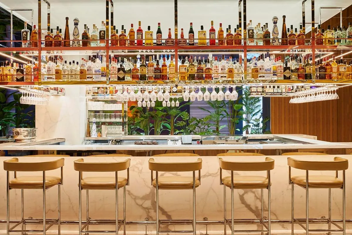 Virgin Hotels Las Vegas, Curio Collection By Hilton 4*,  Stany Zjednoczone Ameryki