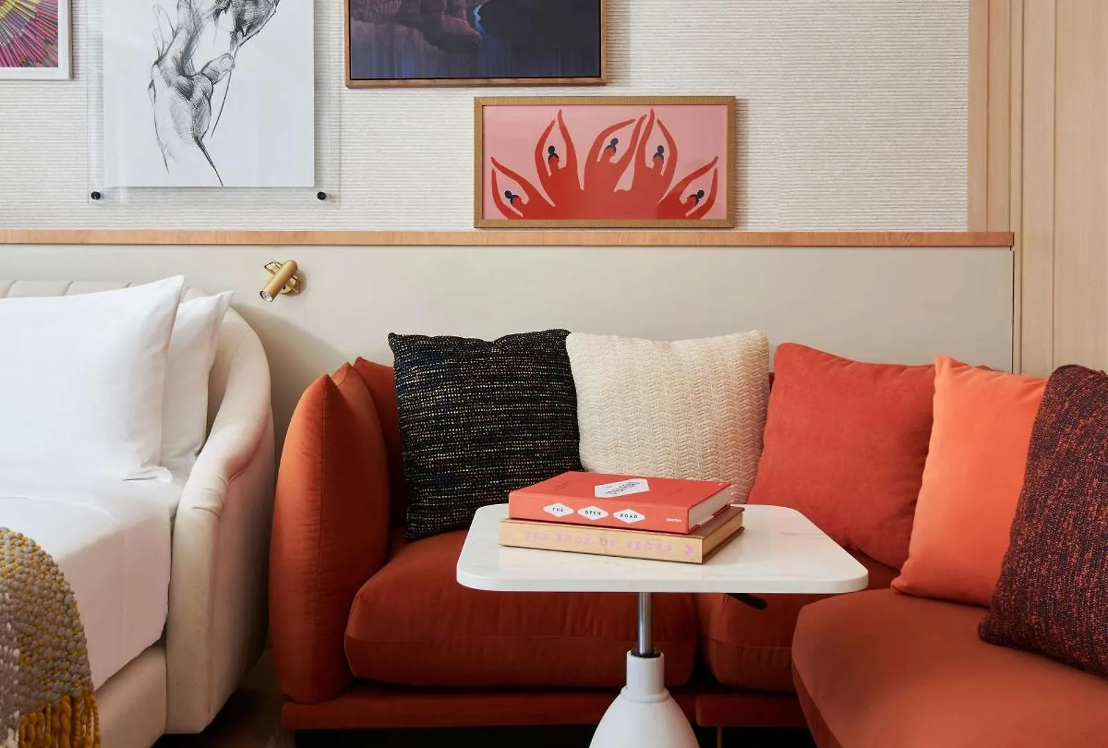 Virgin Hotels Las Vegas, Curio Collection By Hilton 4*,