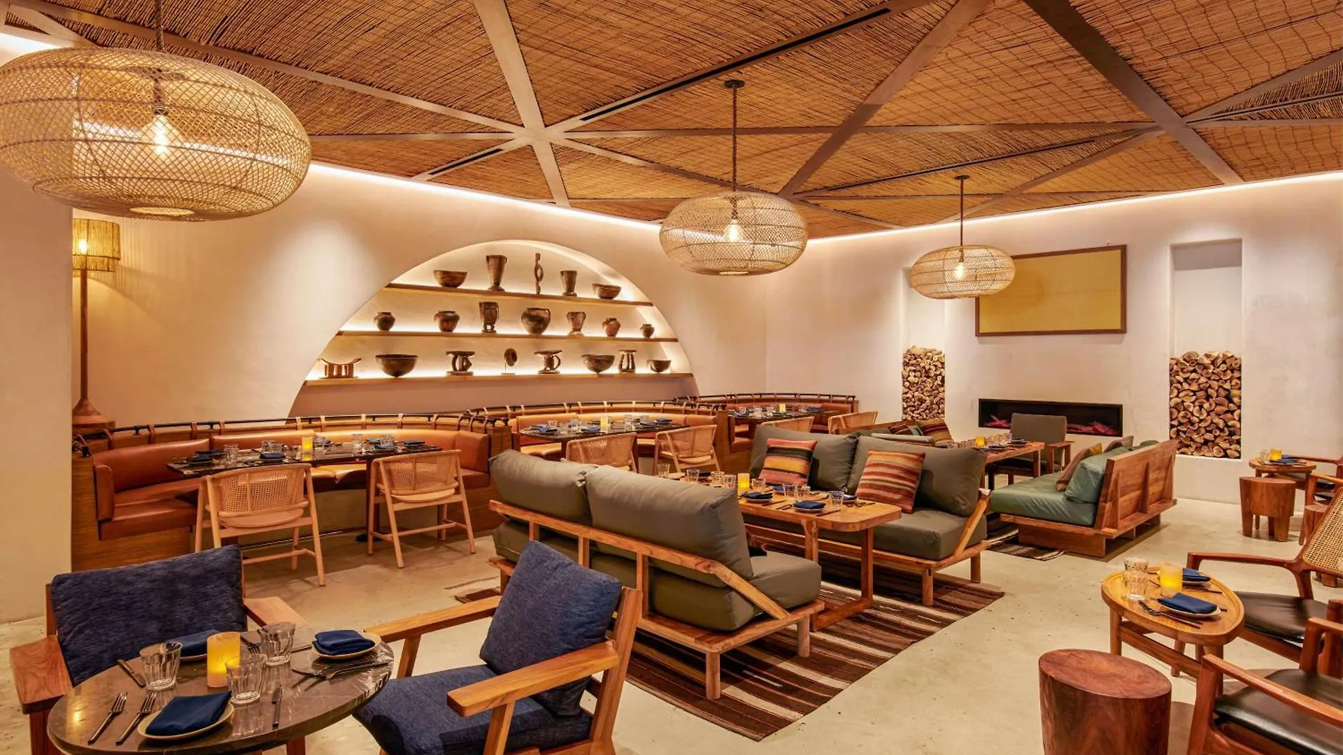 Virgin Hotels Las Vegas, Curio Collection By Hilton