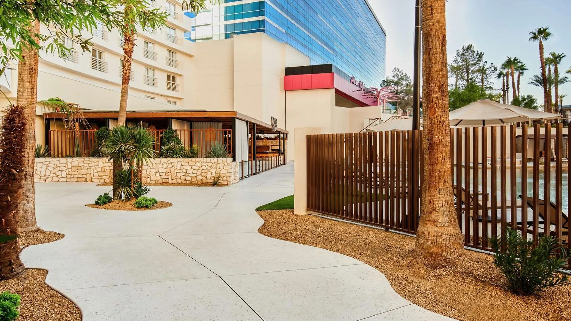 Virgin Hotels Las Vegas, Curio Collection By Hilton Semesteranläggning (resort)